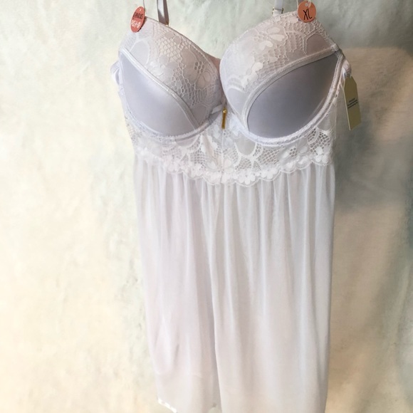 Push up satin babydoll - Picture 1 of 7